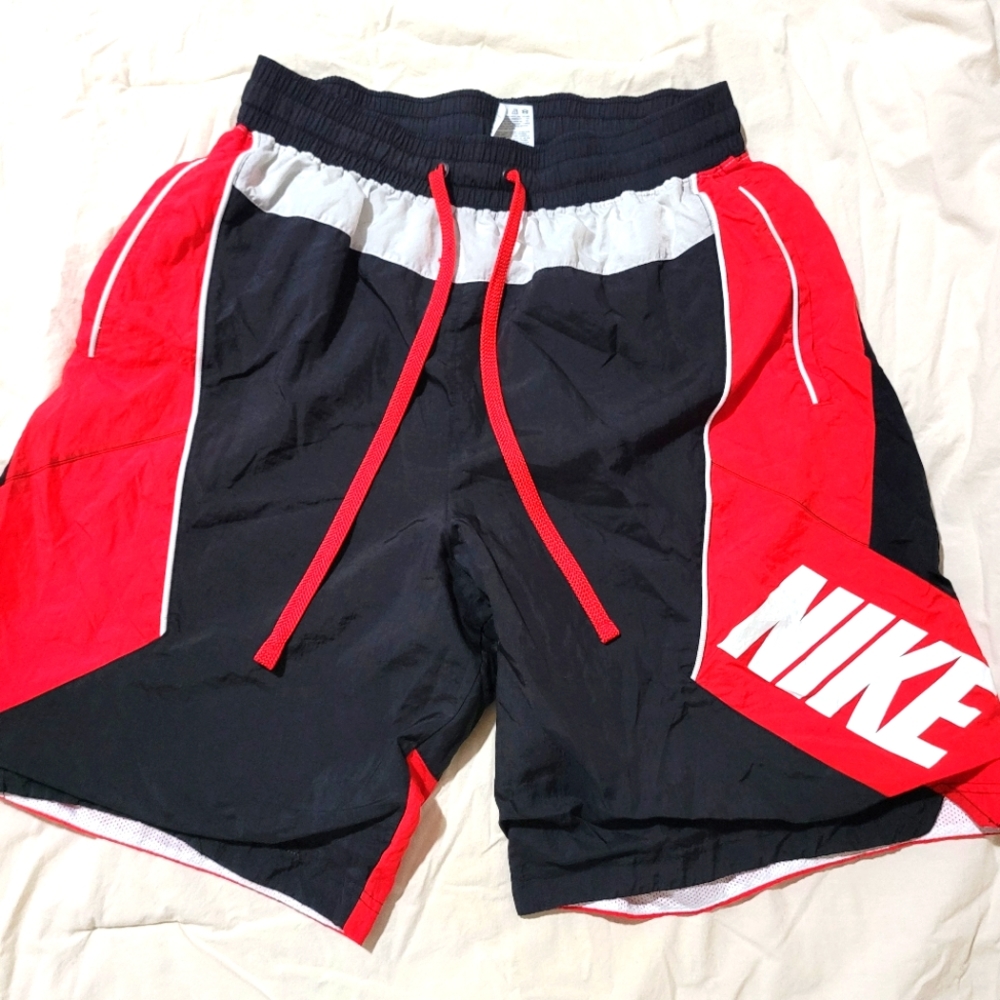 SOLD Nike